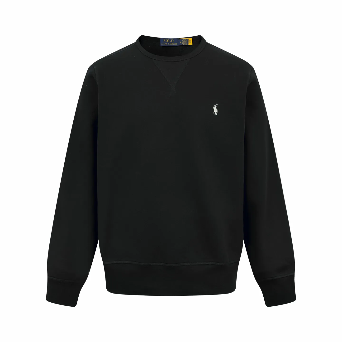 P280 Ralph Lauren logo embroidered sweatshirt. Customized cloud-like honey cotton fleece sweatshirt material. It feels delicate and comfortable against the skin. It uses deep black as the main color and is embellished with exquisite white pony logo. It is highly recognizable. It has a breath of freedom and vitality. A symphony of pure and smart colors. It outlines a high-end silhouette with extreme simplicity. It becomes the smart focus of the vision and shows the taste in silence. Process 1: Using imported machine embroidery process Use advanced computer control systems and precision mechanical components to achieve the iconic pony embroidery operation with high precision and smooth and delicate lines. Process 2: Use the Hasuo process and sew with a specific machine. The Hasuo fastness is high and adds visual effects. It is time-consuming and labor-intensive. Process 3: The fabrics are washed and have a better hand feel. Not easy to deform. Not easy to shrink. Not easy to fade. Maintain long-term beauty. Accessories: Customized 1:1 Ralph Lauren trademark. Version: Fitted fit Size: S M L XL Style number: 25296